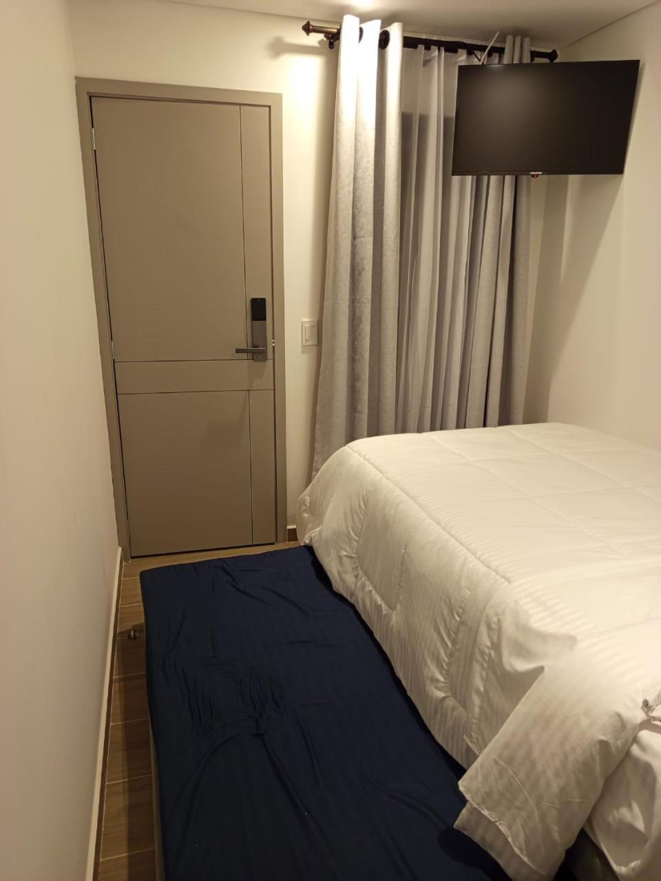 Hotel Saron โบโกตา ภายนอก รูปภาพ