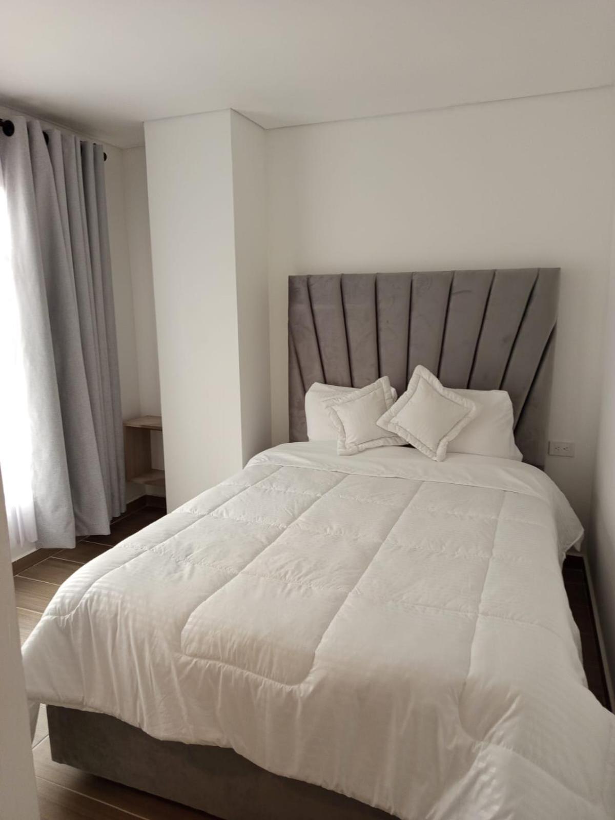 Hotel Saron โบโกตา ภายนอก รูปภาพ